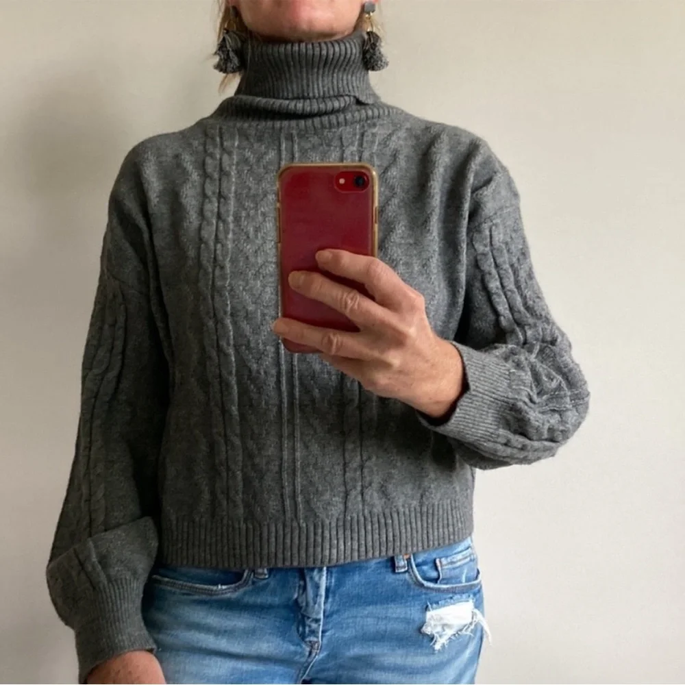 Grey Cable Knit Cropped Turtleneck Sweater - Picture 7 of 9
